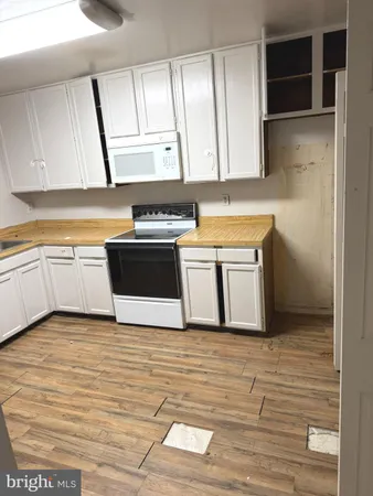 $355,500 | 6947 Mayfair Terrace, Laurel, MD 20707