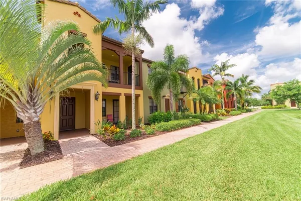 $5,500 | 11907 Adoncia Way, Unit 3005, Fort Myers, FL 33912