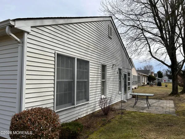 $344,900 | 1904 Cherryvale Court, Toms River, NJ 08755