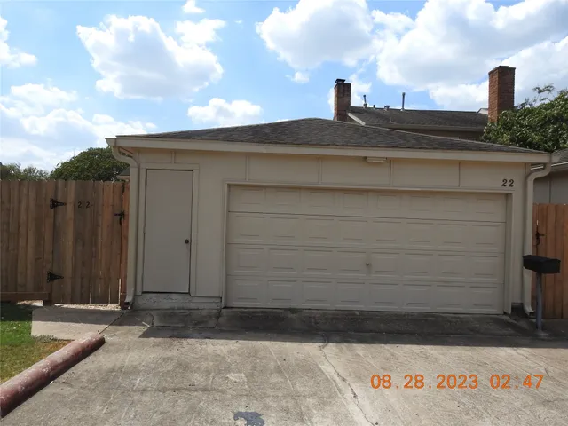 $1,875 | 22 Chapparal Court, Missouri City, TX 77459