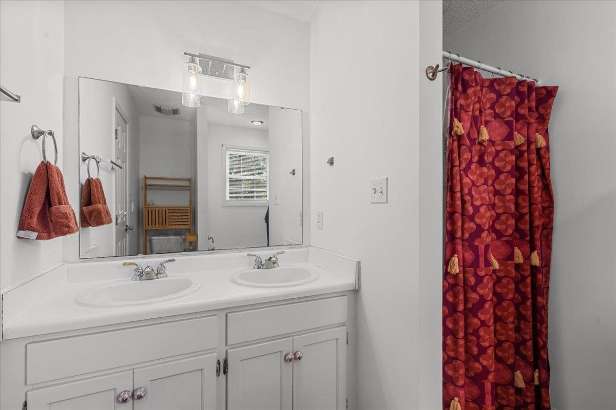803 South Limestone Street Gaffney, SC 29340 - Photo 17 of 42