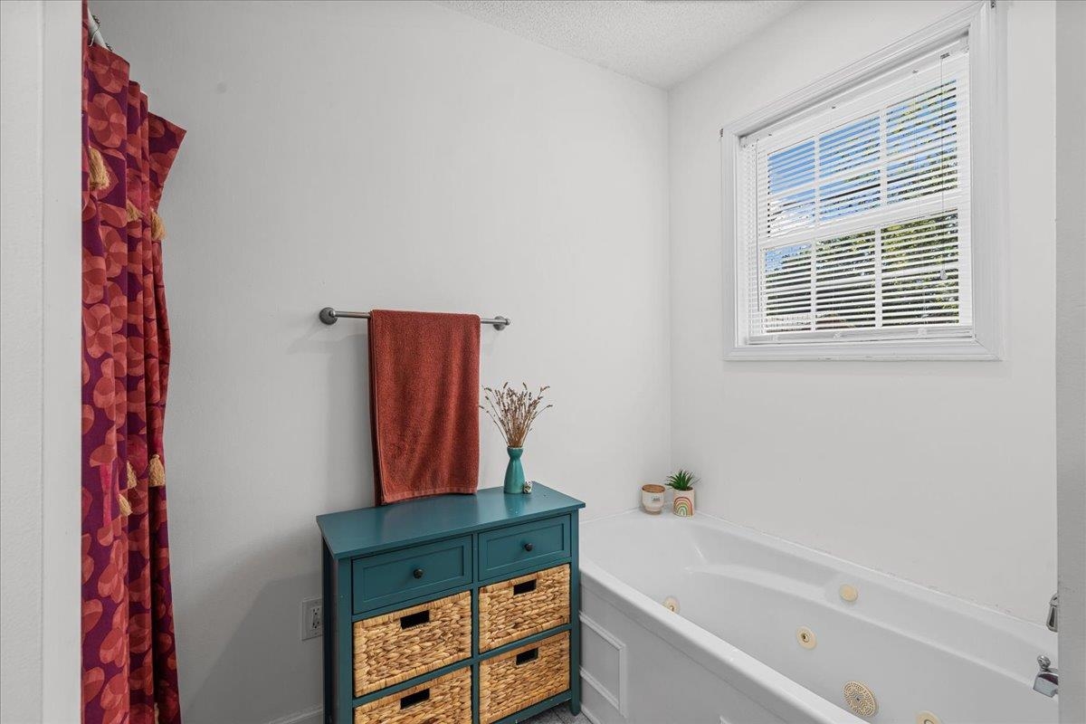 803 South Limestone Street Gaffney, SC 29340 - Photo 18 of 42