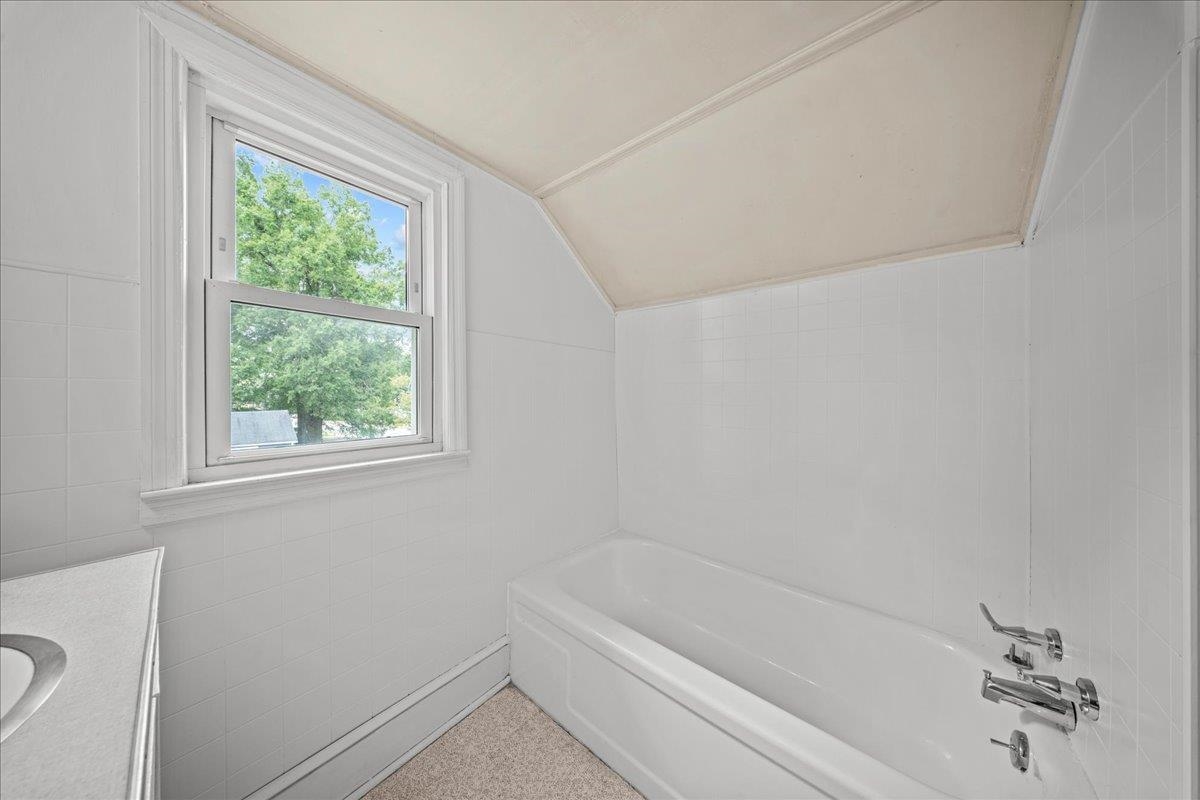 803 South Limestone Street Gaffney, SC 29340 - Photo 33 of 42