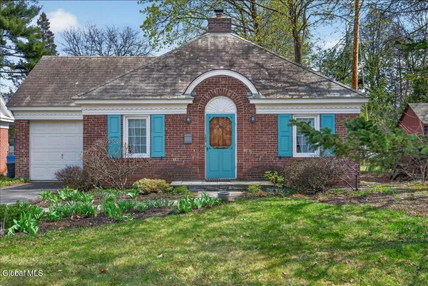 $249,000 | 189 Milner Avenue, Albany, NY 12208