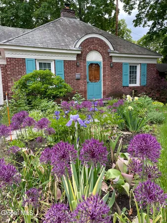 $249,000 | 189 Milner Avenue, Albany, NY 12208