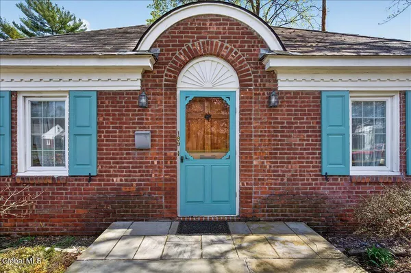 $249,000 | 189 Milner Avenue, Albany, NY 12208