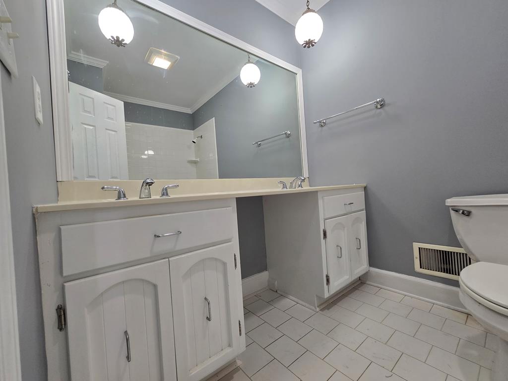 1001 North Coffee Road Nashville, GA 31639 - Photo 14 of 18 Gallery Image 14