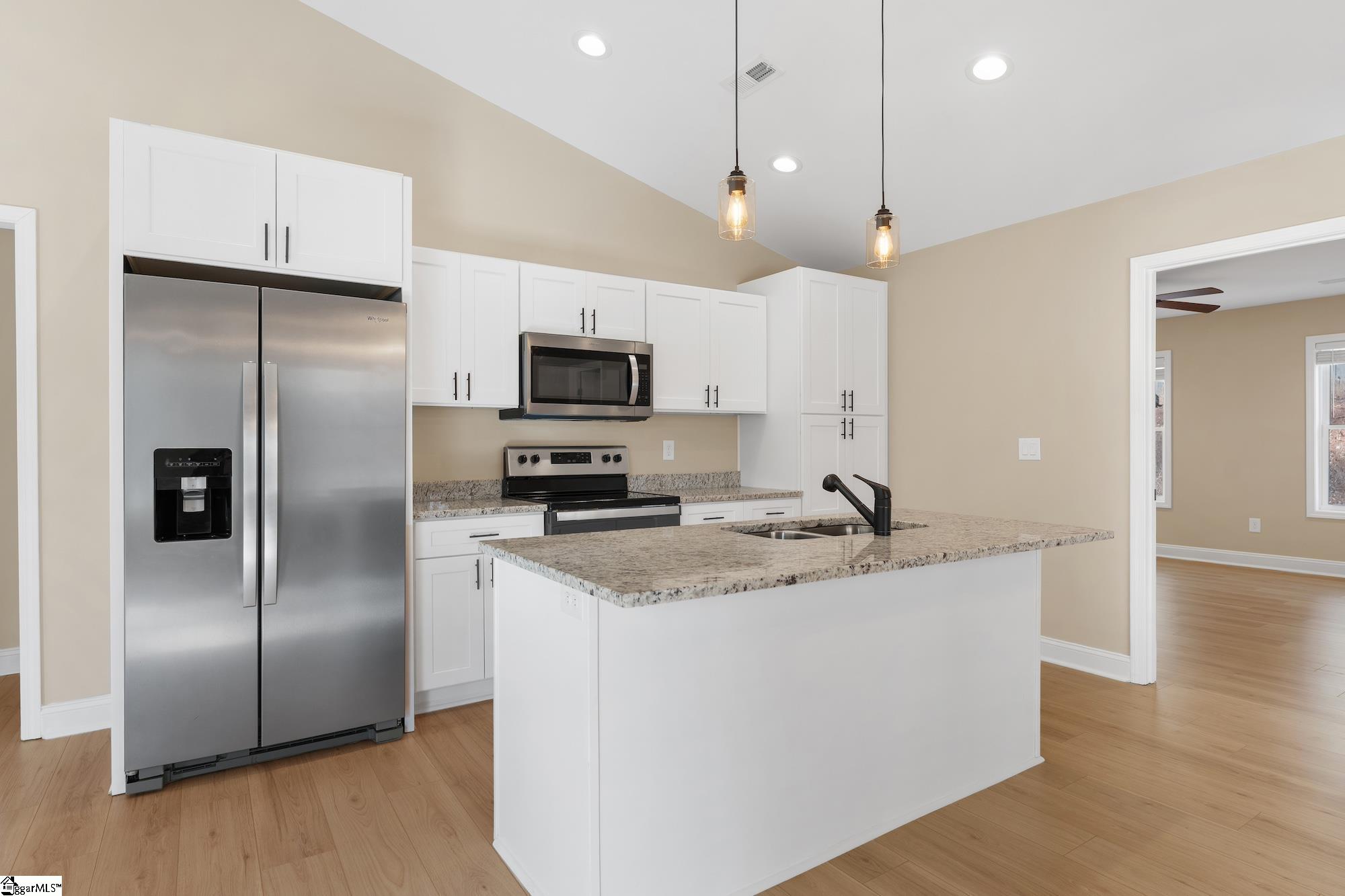 505 Hillside Drive Walhalla, SC 29691 - Photo 8 of 32