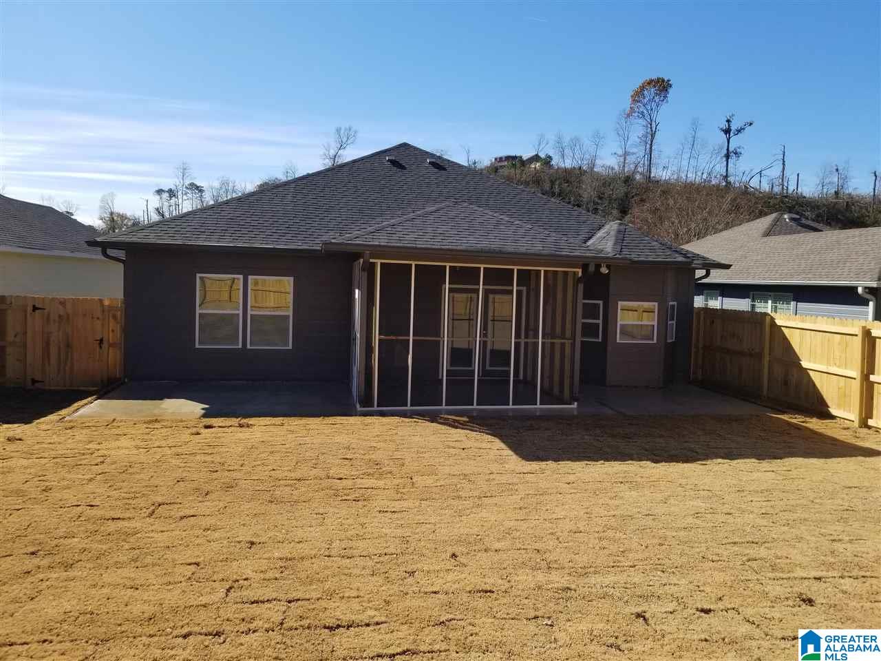 1036 Georgetown Lane Fultondale, AL 35217 - Photo 2 of 16