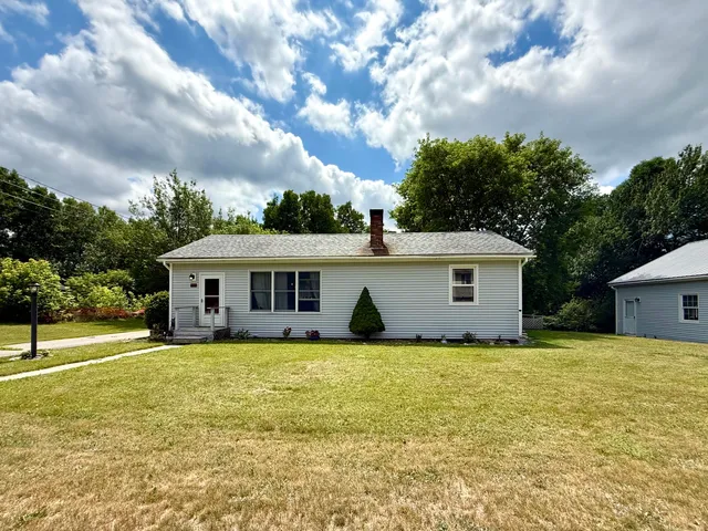 $219,000 | 111 Washington Street, Baileyville, ME 04694