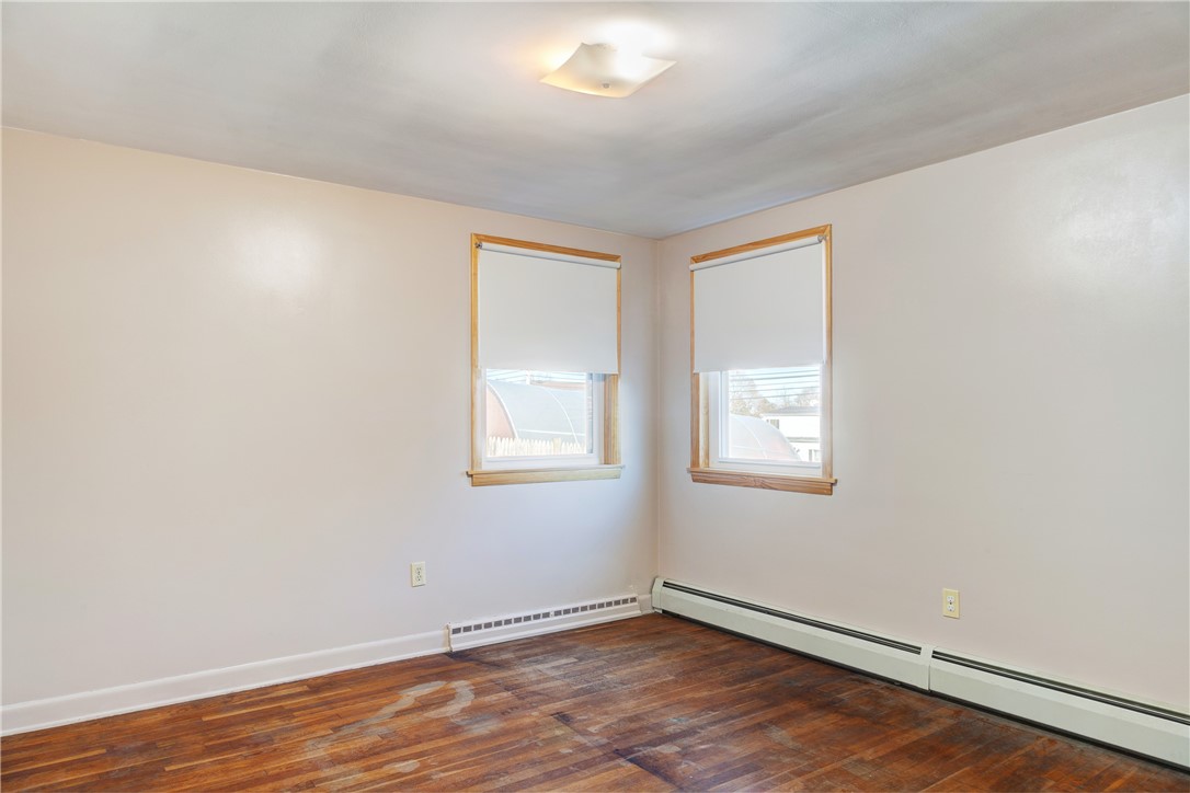 1882 East Main Road Portsmouth, RI 02871 - Photo 14 of 20 2nd Bedroom