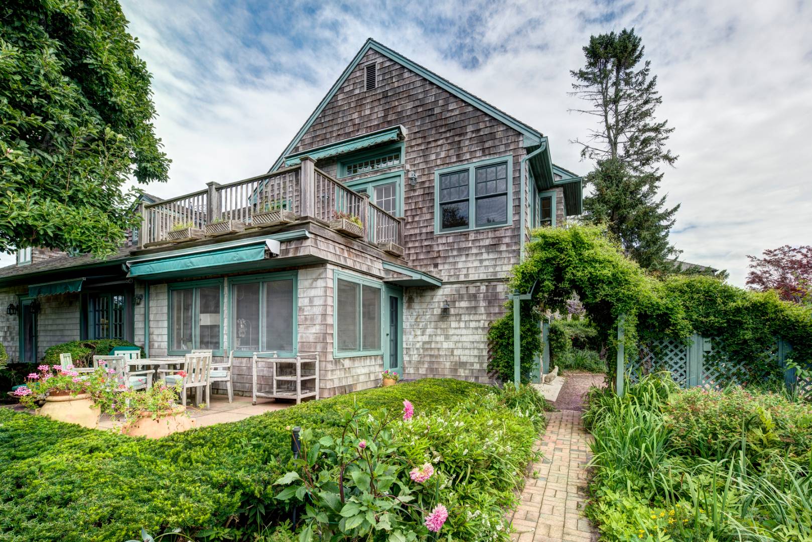 146 Westminster Road Water Mill, NY 11976 - Photo 1 of 8 Gallery Image 1