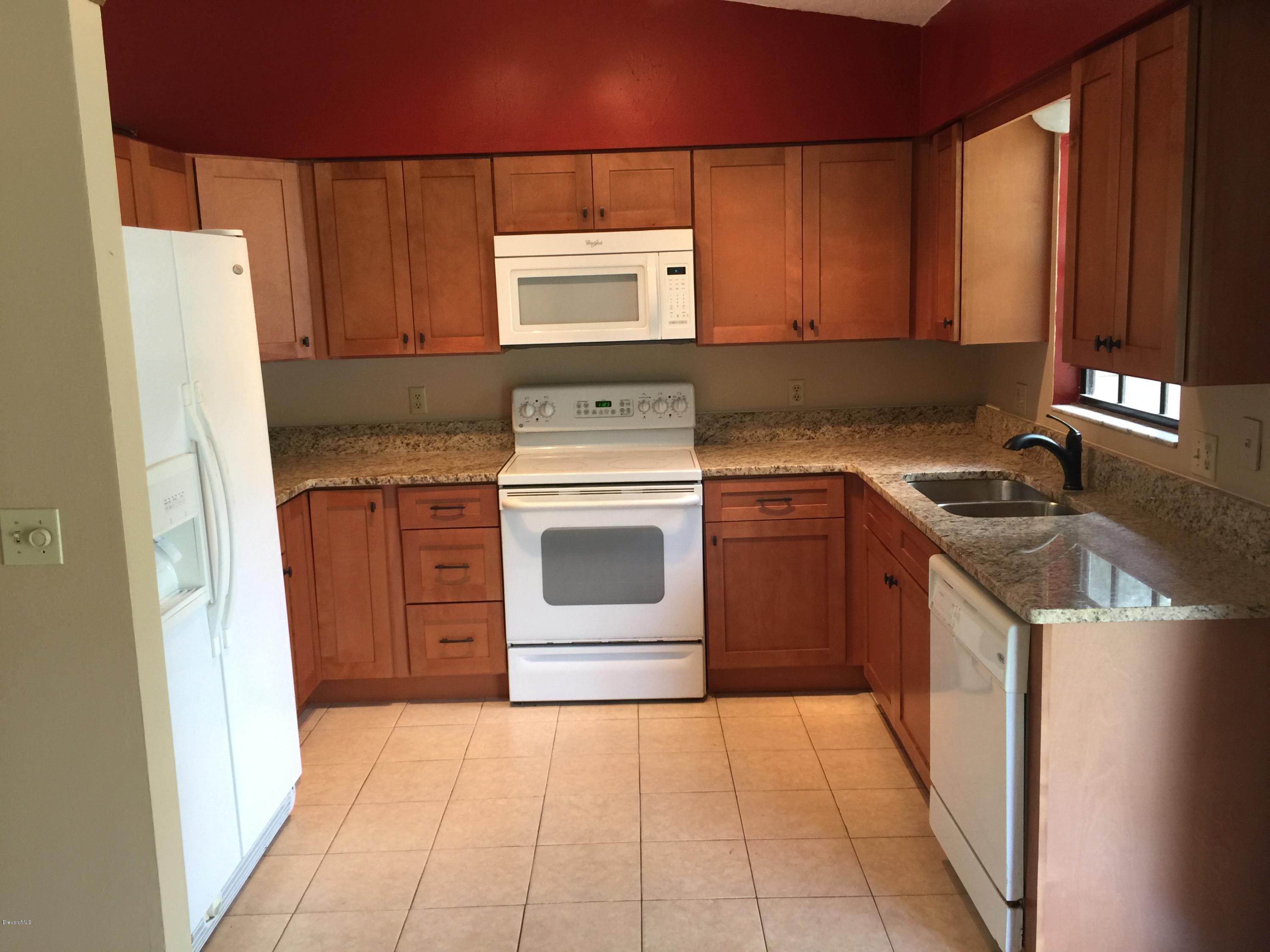 232 Tipton Road Southwest Palm Bay, FL 32908 - Photo 15 of 21 ENJOY THIS!