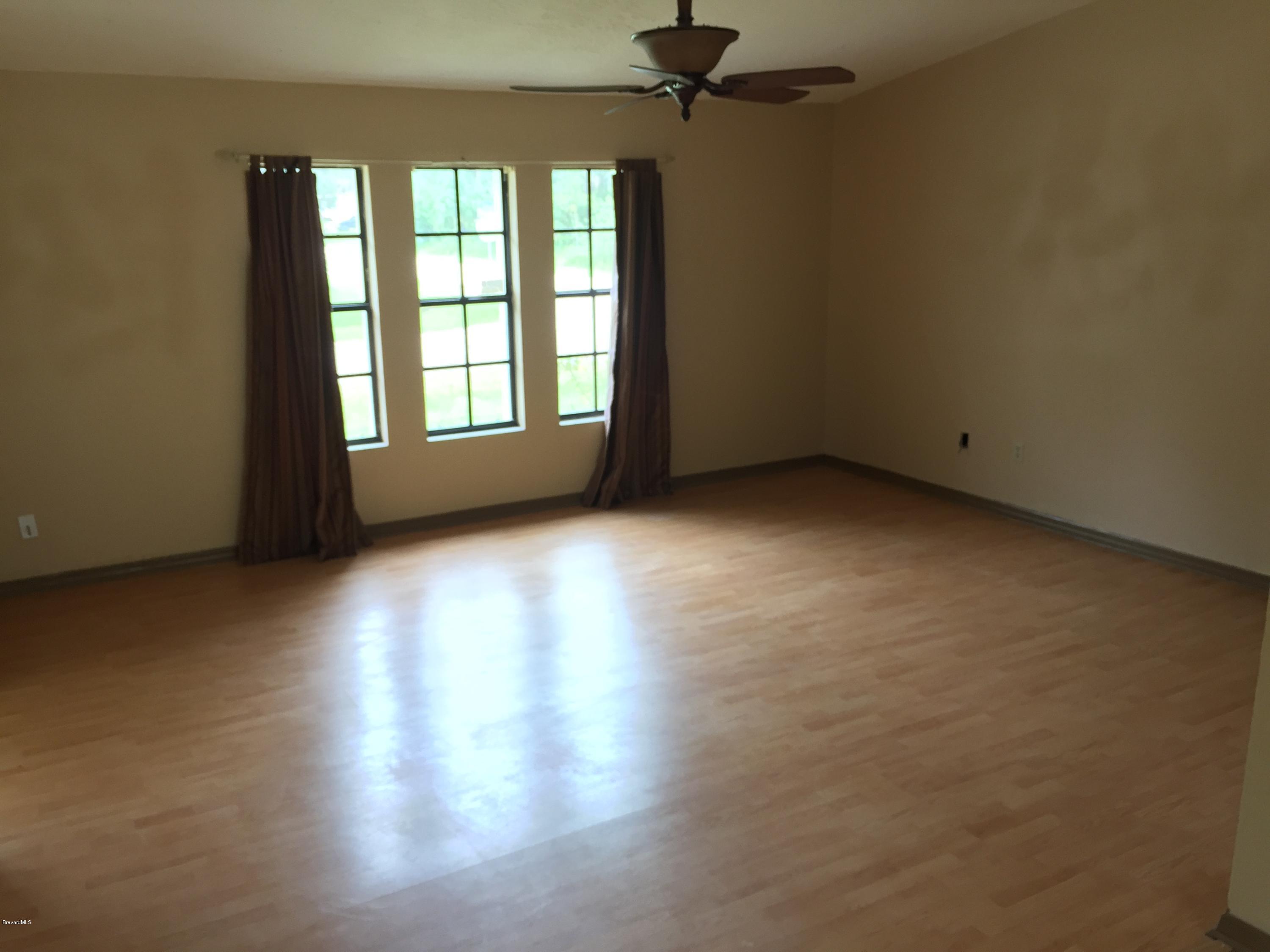 232 Tipton Road Southwest Palm Bay, FL 32908 - Photo 16 of 21 CALL THIS HOME!