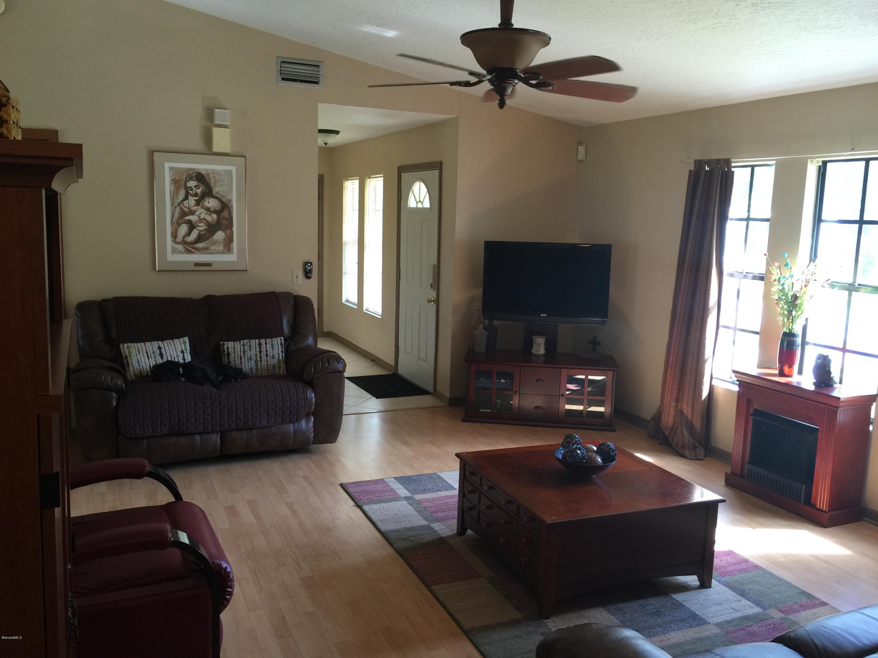 232 Tipton Road Southwest Palm Bay, FL 32908 - Photo 8 of 21 WELCOME HOME