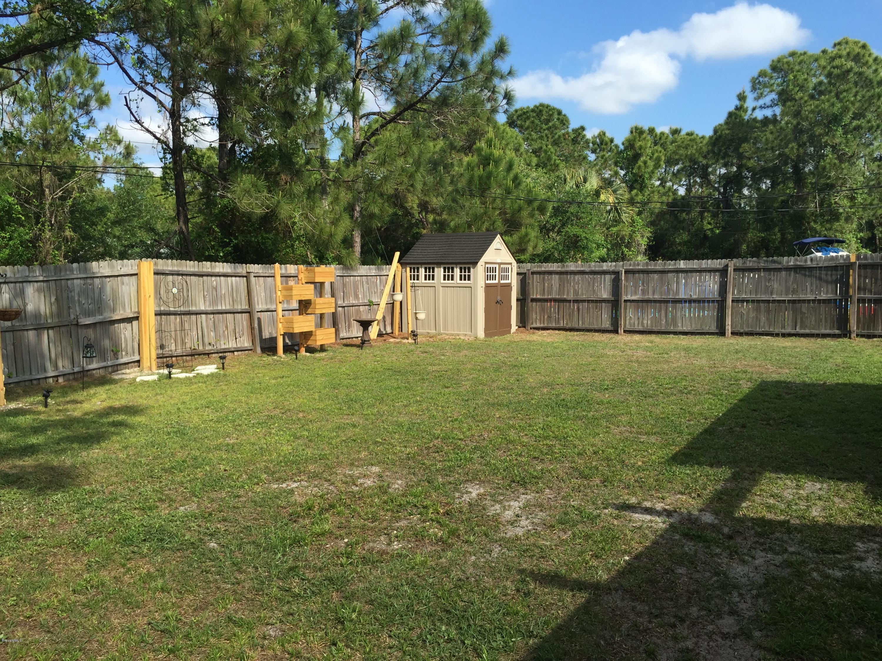 232 Tipton Road Southwest Palm Bay, FL 32908 - Photo 9 of 21 FENCED YARD