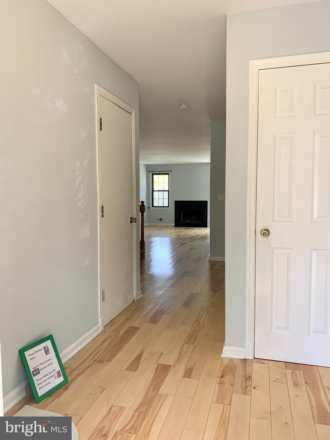 305 Marten Road Princeton, NJ 08540 - Photo 2 of 38