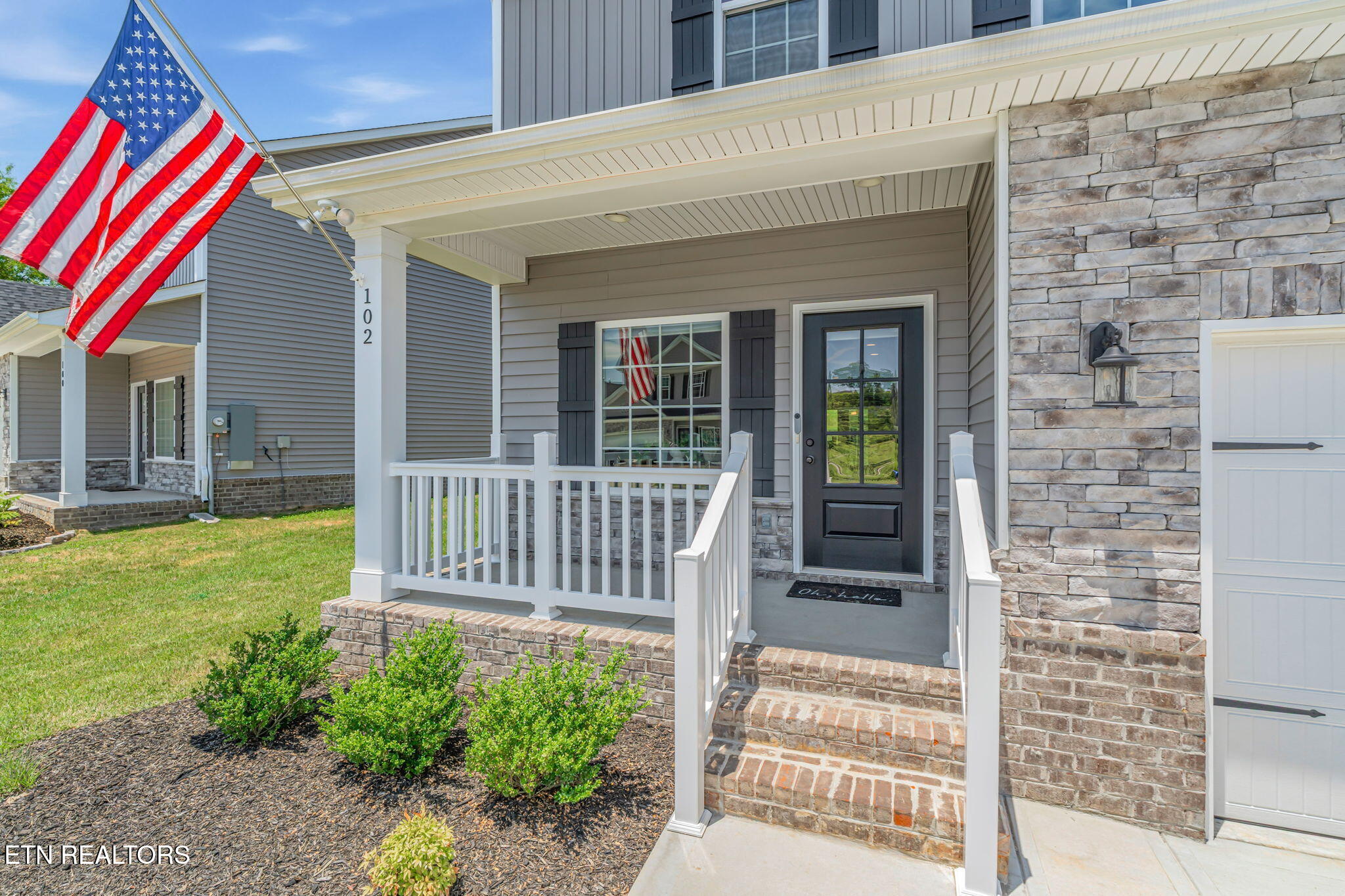 102 East Fortenberry Oak Ridge, TN 37830 - Photo 2 of 56 3-web-or-mls-102 E Fortenberry Street-33
