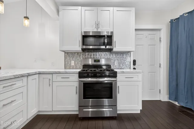 $249,900 | 17 Murdock Avenue, Glens Falls, NY 12801