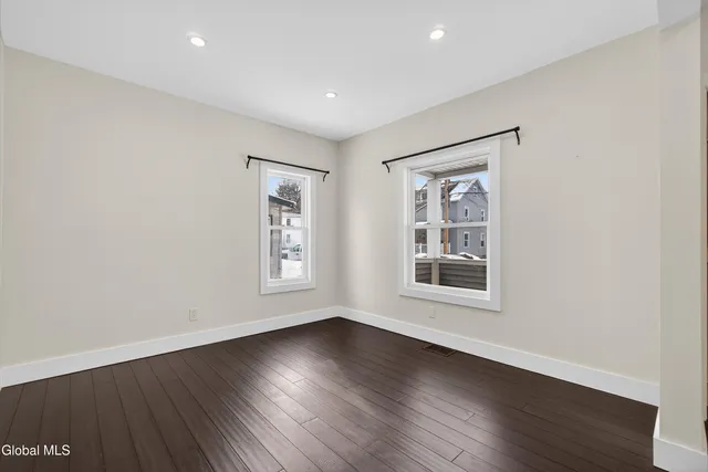 $249,900 | 17 Murdock Avenue, Glens Falls, NY 12801