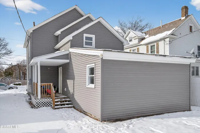 $249,900 | 17 Murdock Avenue, Glens Falls, NY 12801