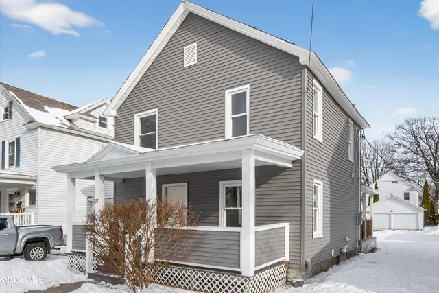 $249,900 | 17 Murdock Avenue, Glens Falls, NY 12801