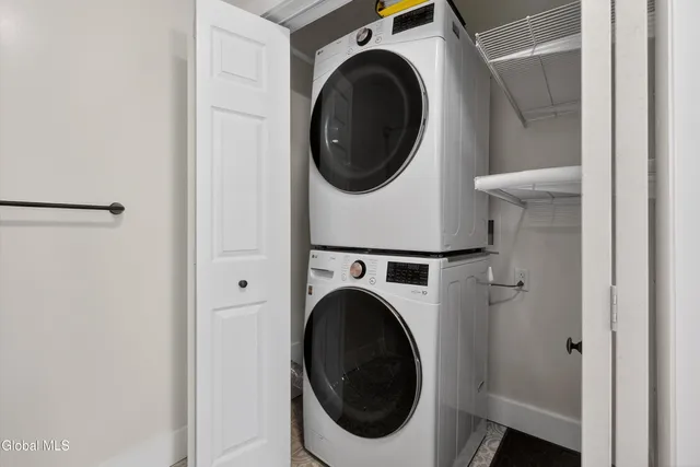 $249,900 | 17 Murdock Avenue, Glens Falls, NY 12801