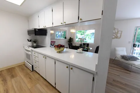 $599,000 | 363 Tyrella Avenue, Unit C, Mountain View, CA 94043