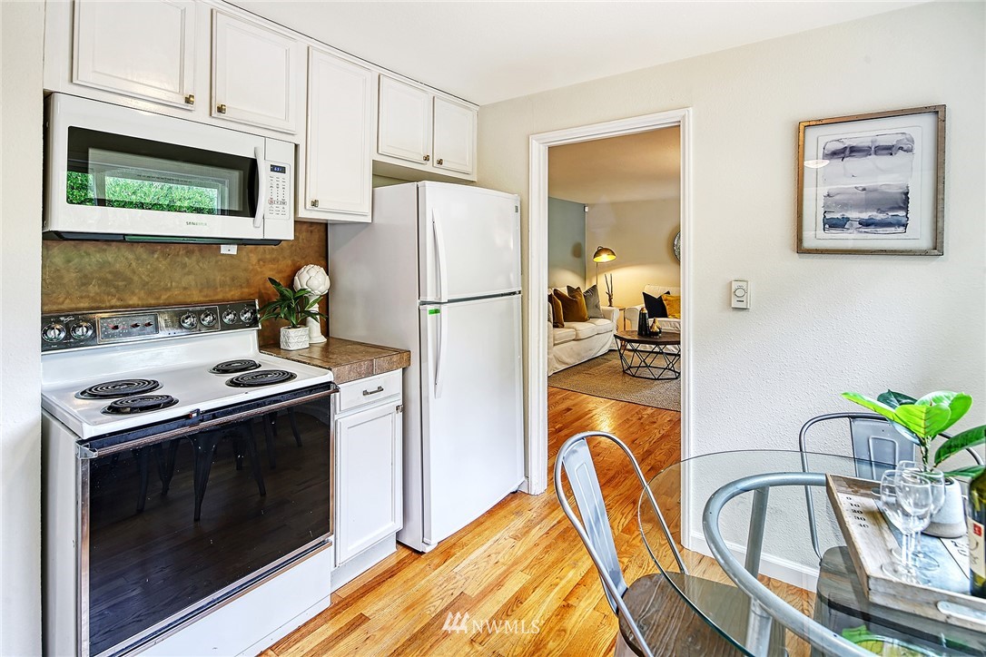 7231 16th Avenue Southwest Seattle, WA 98106 - Photo 14 of 18