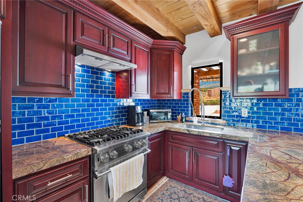 7985 Baker Road Lucerne Valley, CA 92356 - Photo 21 of 54