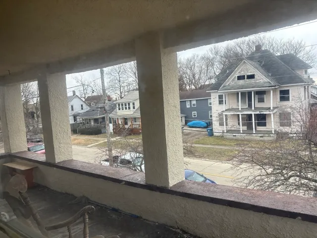 $135,000 | 247 West Merchant Street, Kankakee, IL 60901