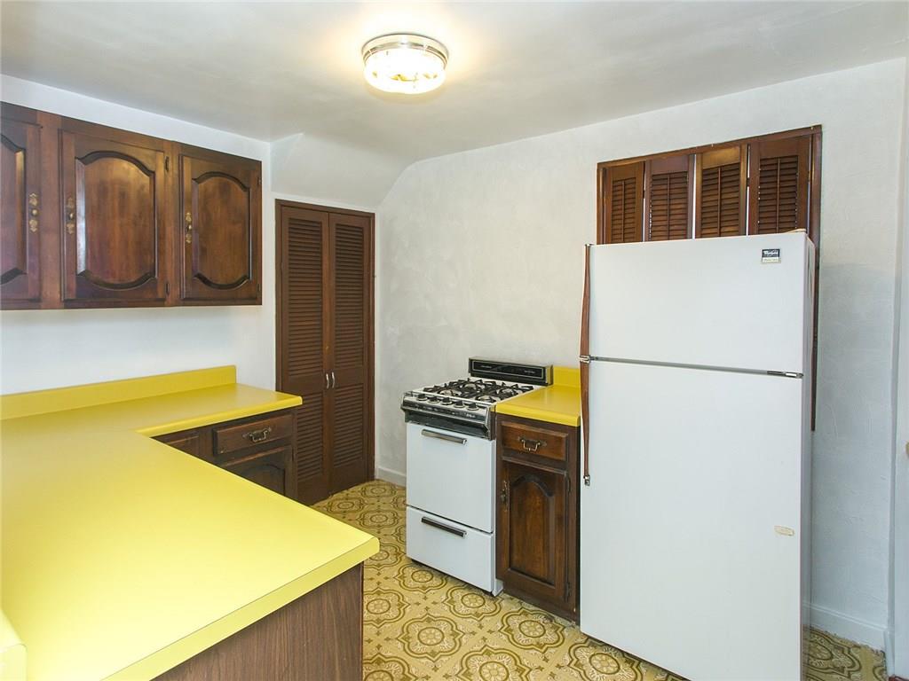 405 Beulah Road Penn Hills, PA 15235 - Photo 13 of 25