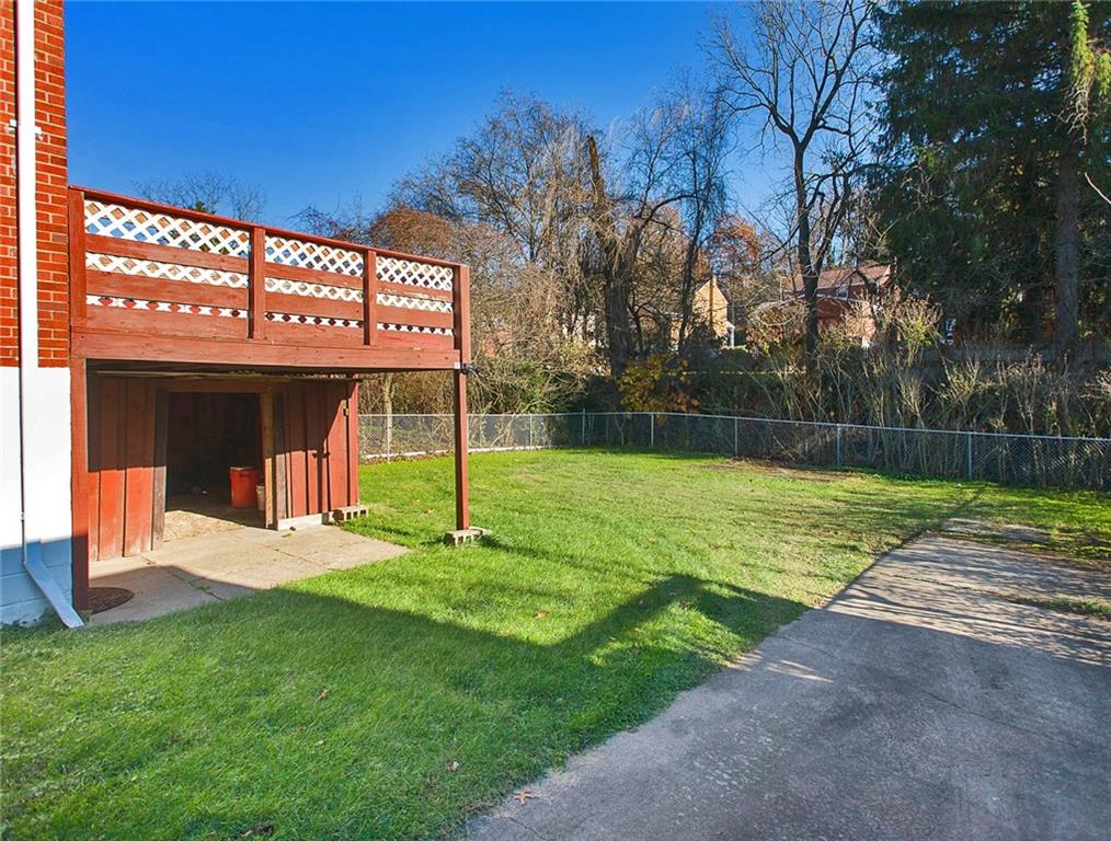 405 Beulah Road Penn Hills, PA 15235 - Photo 3 of 25