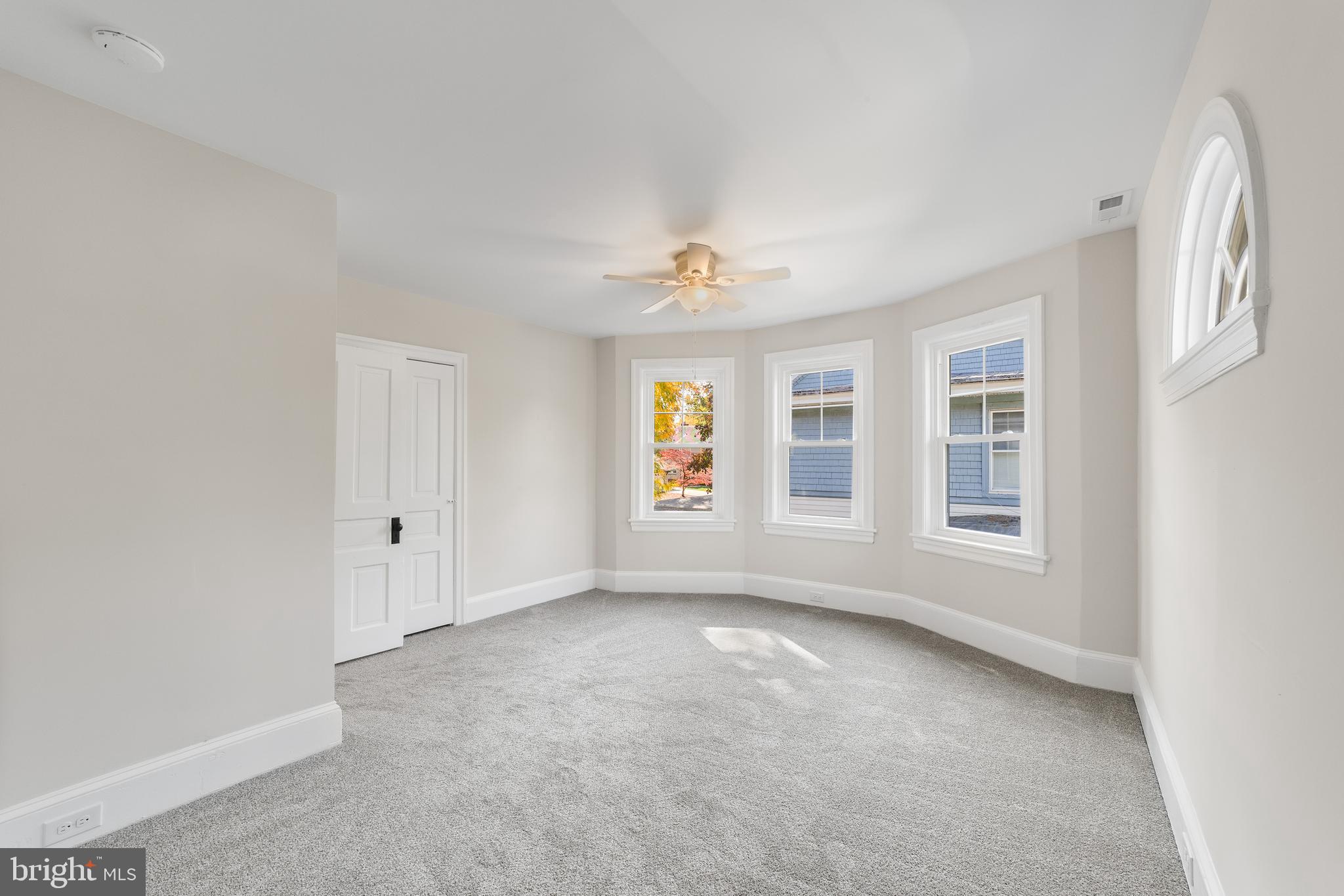 306 Midway Riverton, NJ 08077 - Photo 29 of 46 Primary bedroom