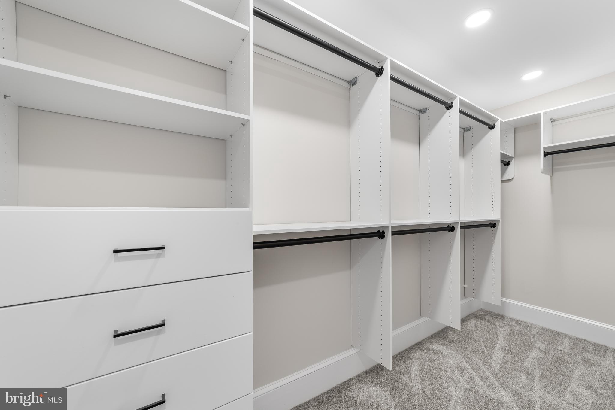 306 Midway Riverton, NJ 08077 - Photo 30 of 46 Primary walk-in closet