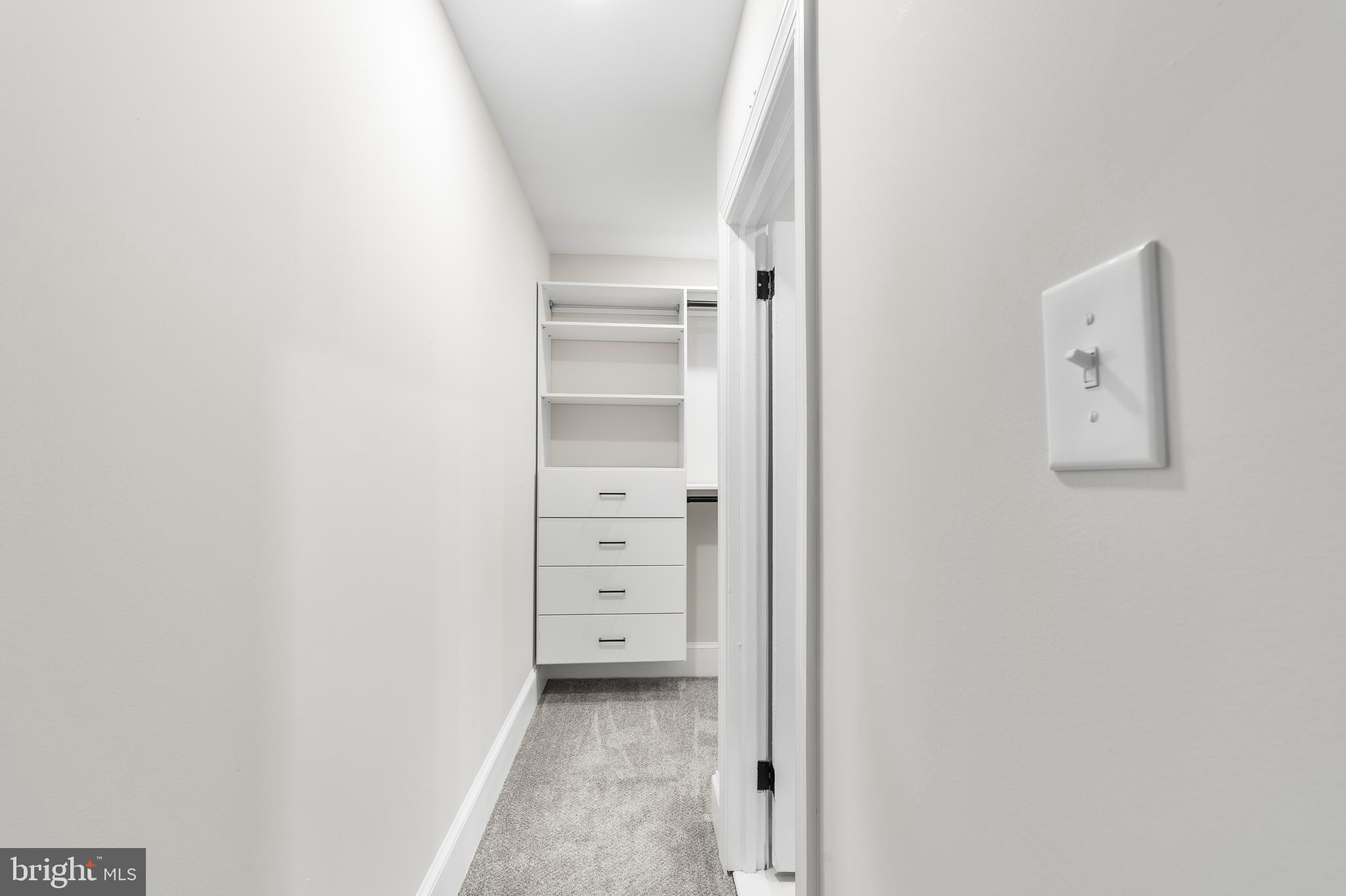 306 Midway Riverton, NJ 08077 - Photo 31 of 46 Primary walk-in closet