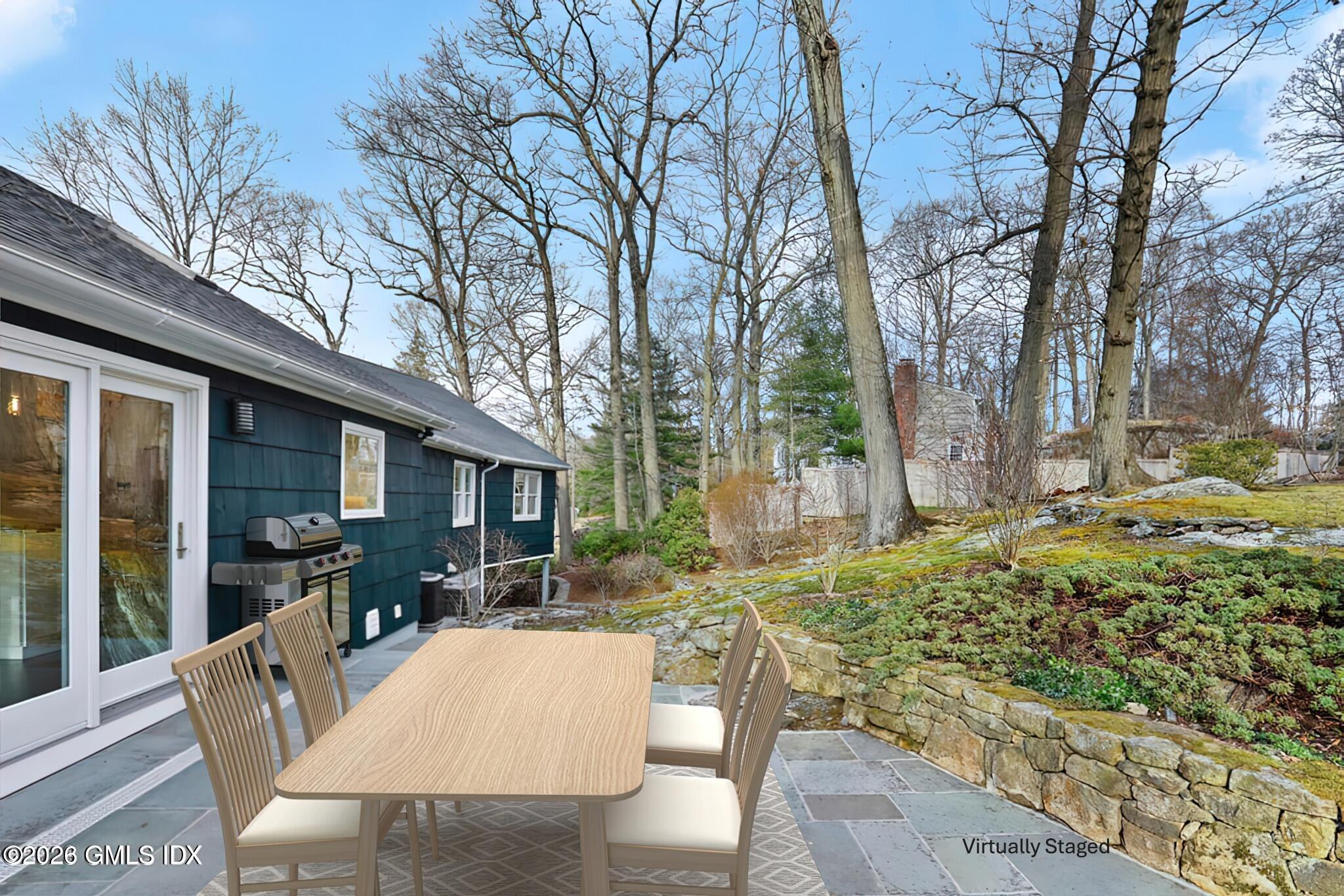 35 Deep Gorge Road Greenwich, CT 06831 - Photo 13 of 18 Patio