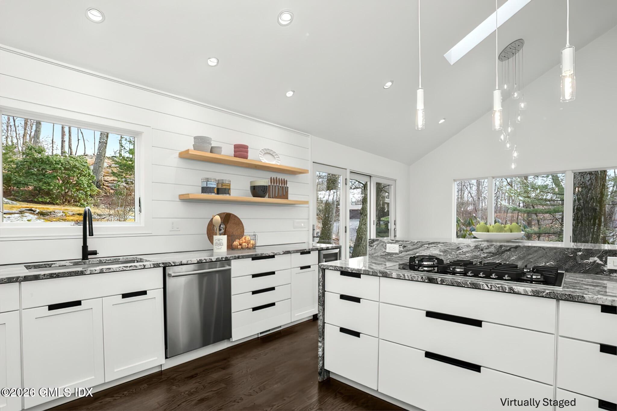 35 Deep Gorge Road Greenwich, CT 06831 - Photo 7 of 18 Kitchen