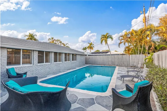 $8,000 | 5740 Northeast 19th Avenue, Fort Lauderdale, FL 33308