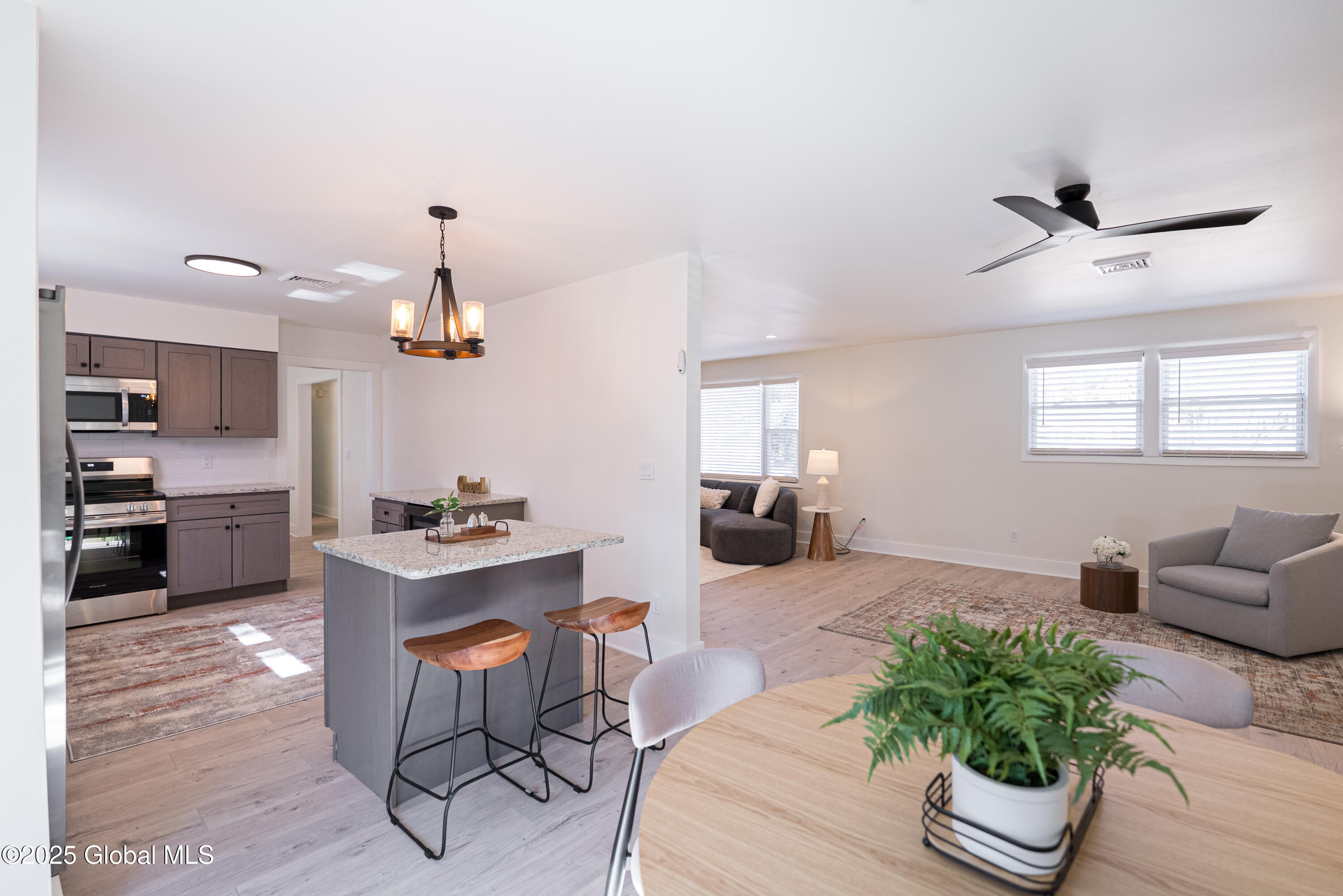 4 N Ridge Malta, NY 12019 - Photo 11 of 57 013
