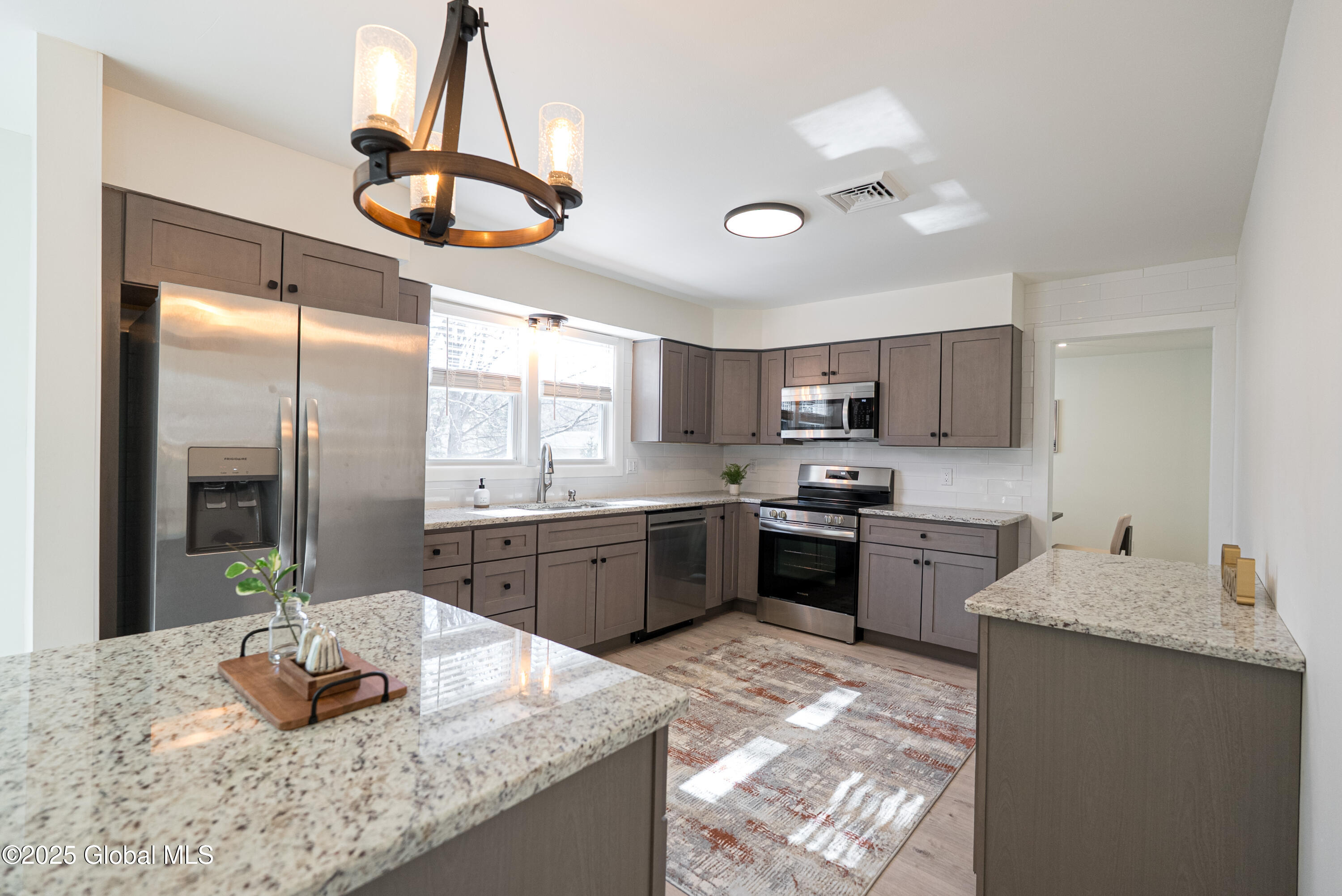 4 N Ridge Malta, NY 12019 - Photo 13 of 57 015