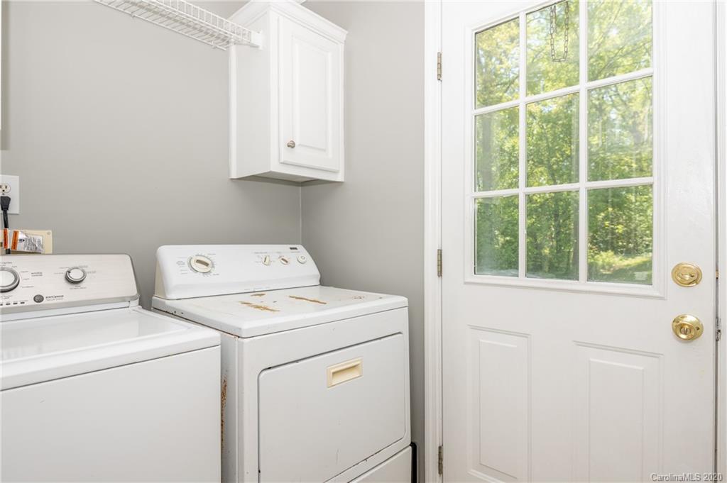 174 Fairmont Road Candler, NC 28715 - Photo 14 of 35 Gallery Image 14