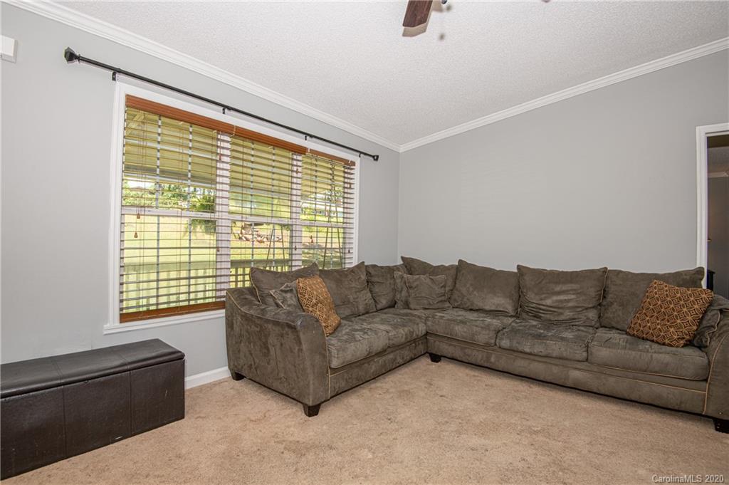 174 Fairmont Road Candler, NC 28715 - Photo 4 of 35 Gallery Image 4