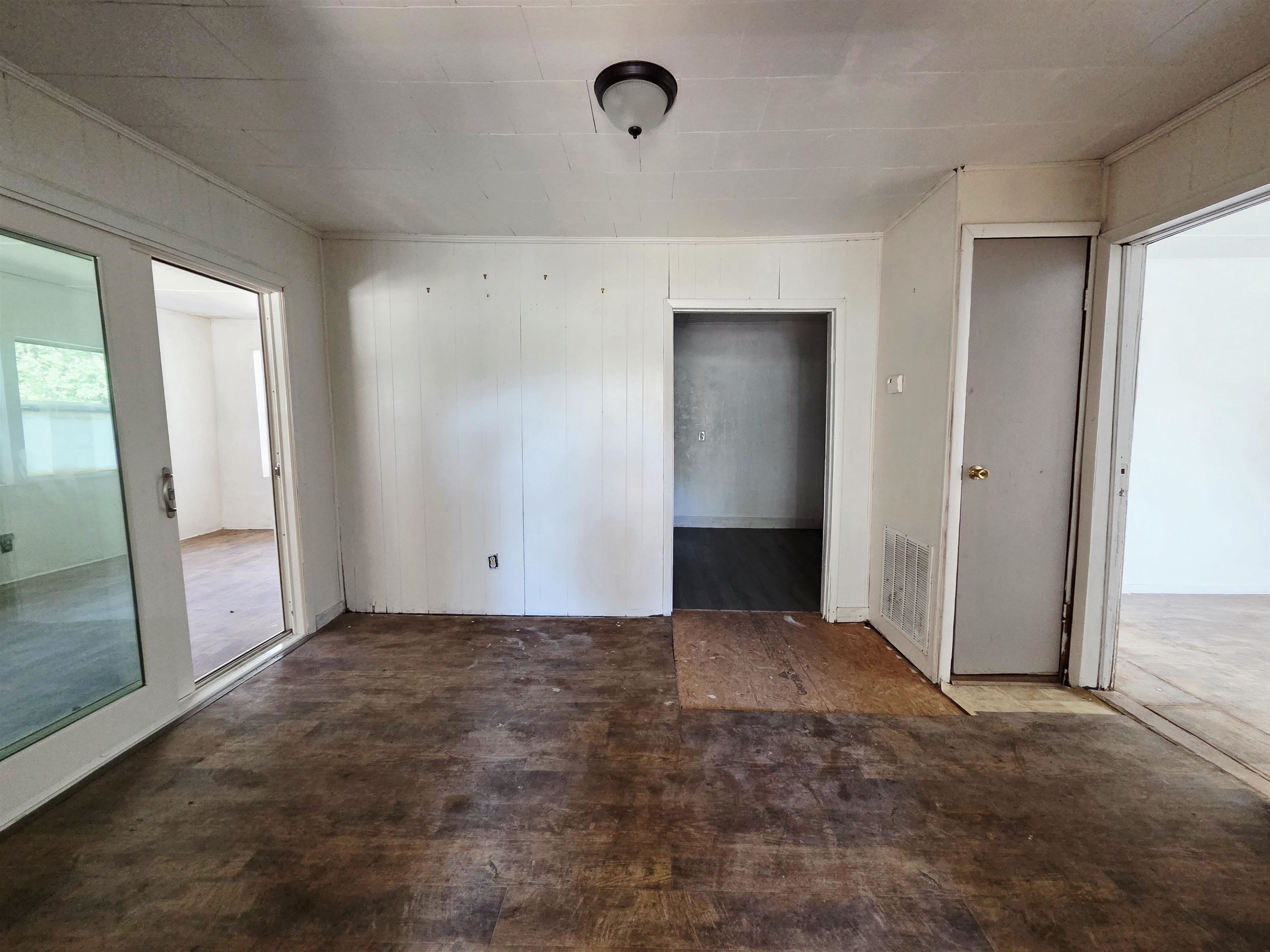 302 West Spring Place Perry, FL 32347 - Photo 19 of 24