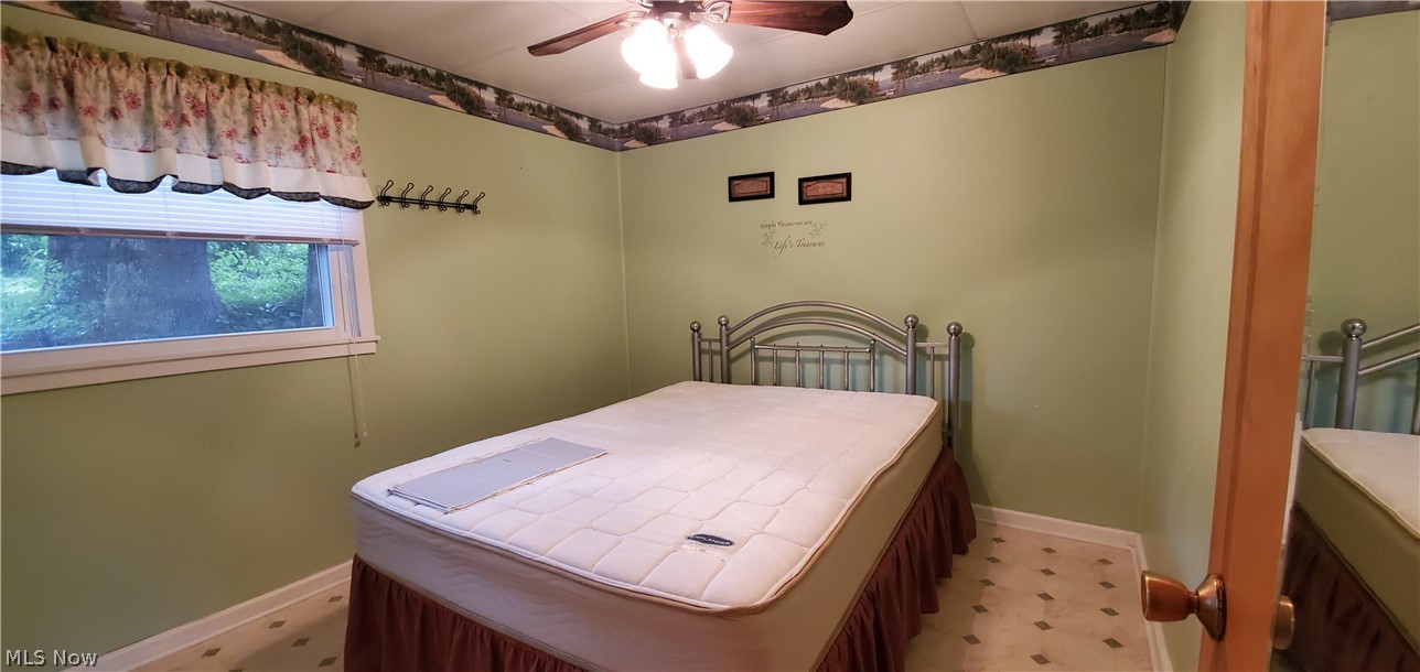 2051 Vesper Road Southwest Carrollton, OH 44615 - Photo 7 of 23 Gallery Image 7