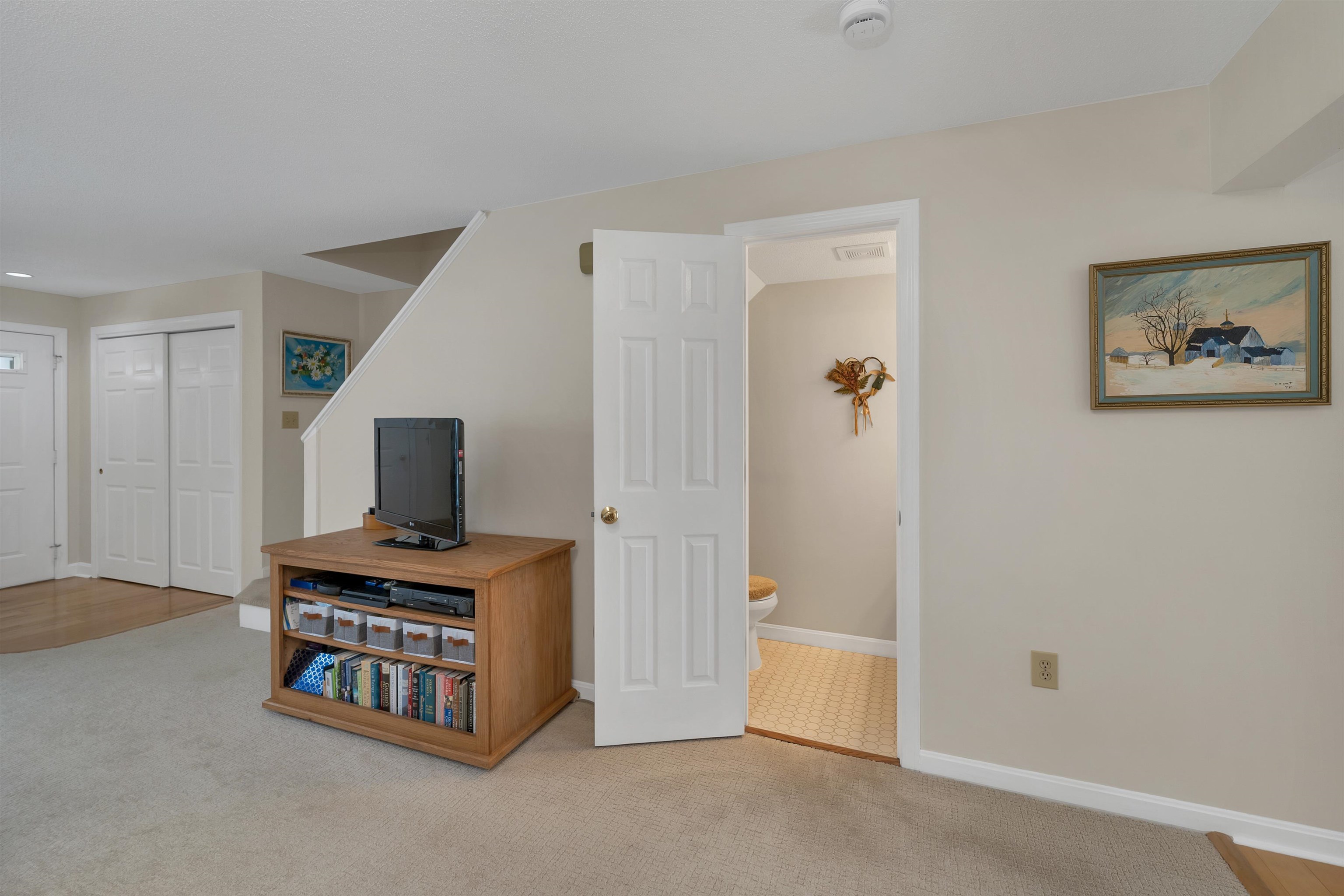 79 Woodland Green, Unit 79 Rochester, NH 03868 - Photo 13 of 35