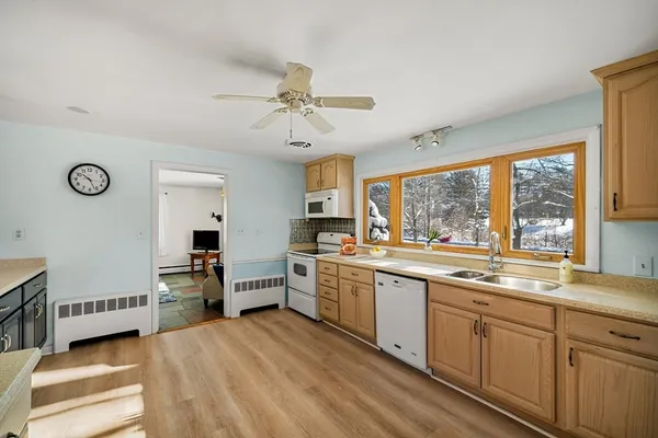 $936,000 | 35 Peters Street, North Andover, MA 01845