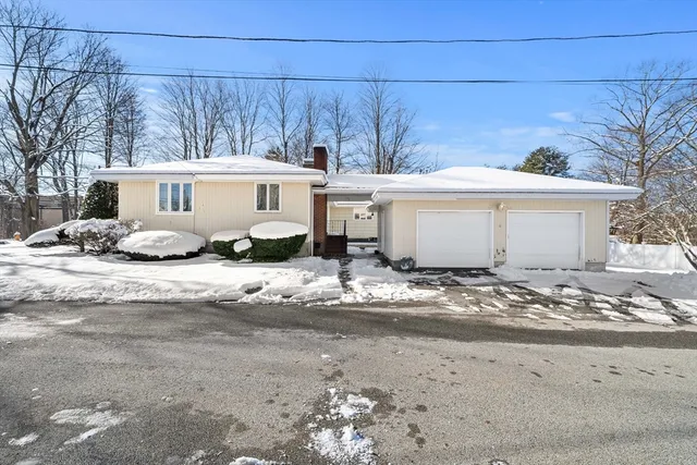 $889,500 | 35 Peters Street, North Andover, MA 01845