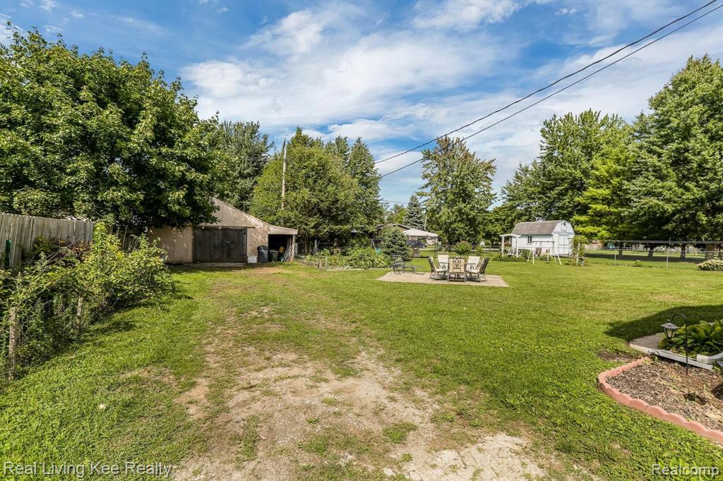 34651 Pratt Road Memphis, MI 48041 - Photo 17 of 23