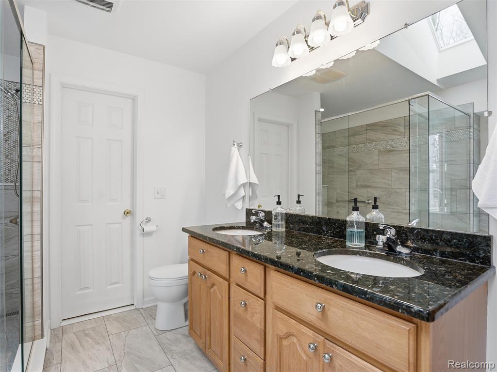 11371 Runyan Lake Road Fenton, MI 48430 - Photo 21 of 58 Gallery Image 21